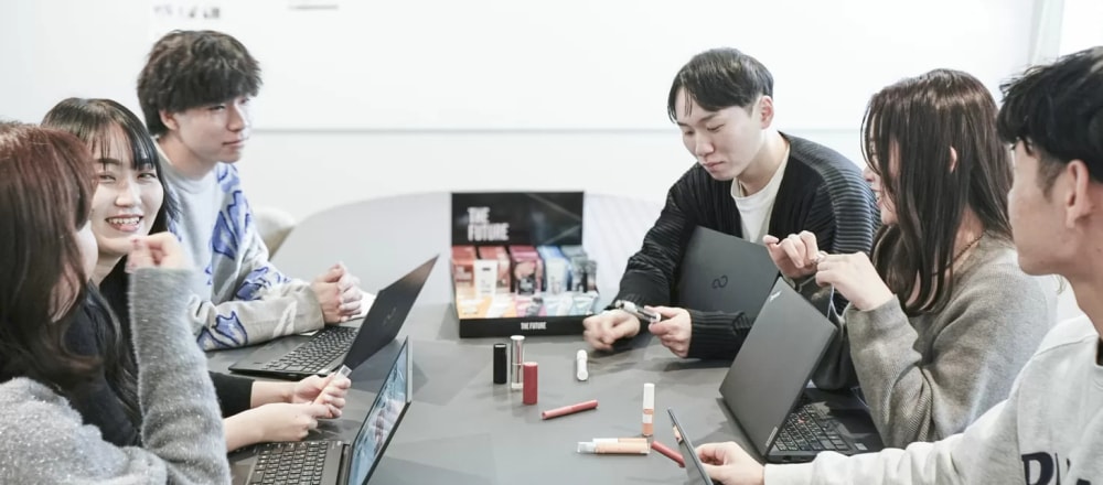 【STORiiY株式会社所属】渋谷駅近! 自社+韓国ブランドの企画営業しませんか?
