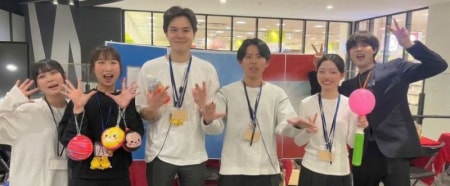 【お客様が一番喜ぶ答えを見つけ出そう】
自分で考え、自分で作り上げるインターン